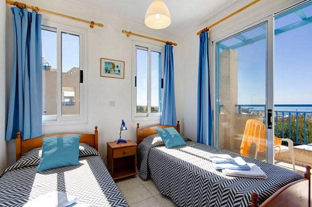 Villa Philippos Complex