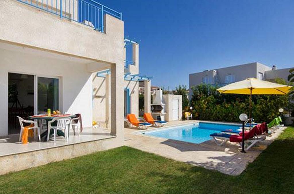 Philippos Complex Villa *