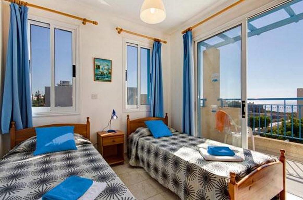 Philippos Complex Villa