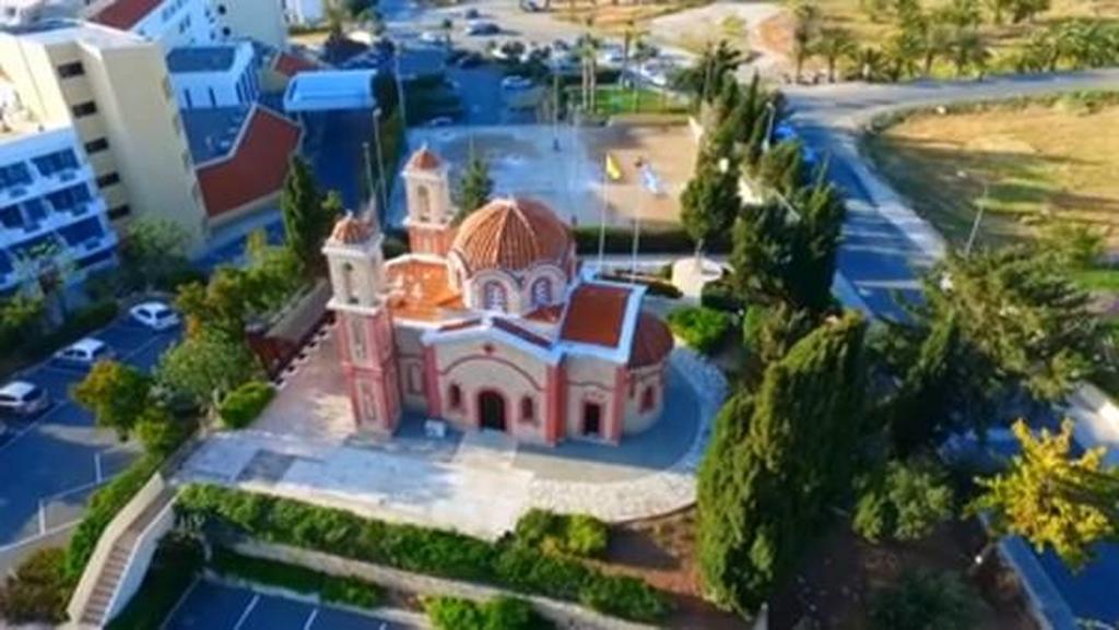 Villa Philippos Complex *